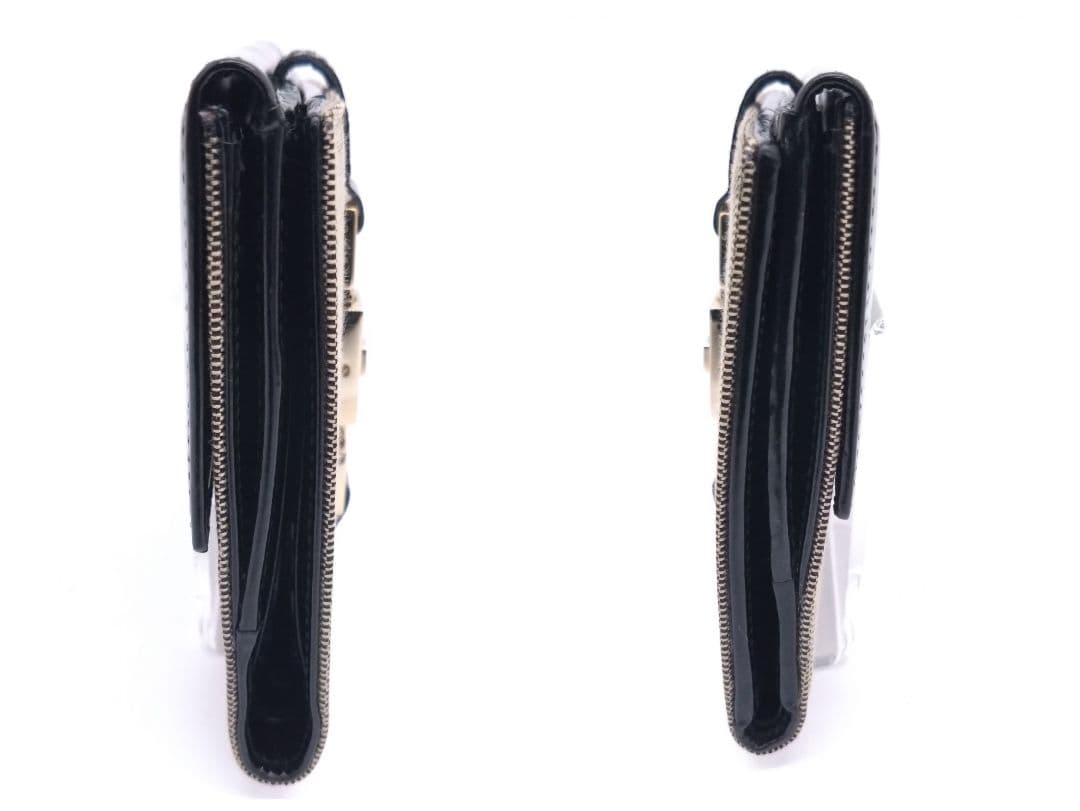 【美品】GUCCI 二つ折り財布 希少 金具 コンパクト 035・1323