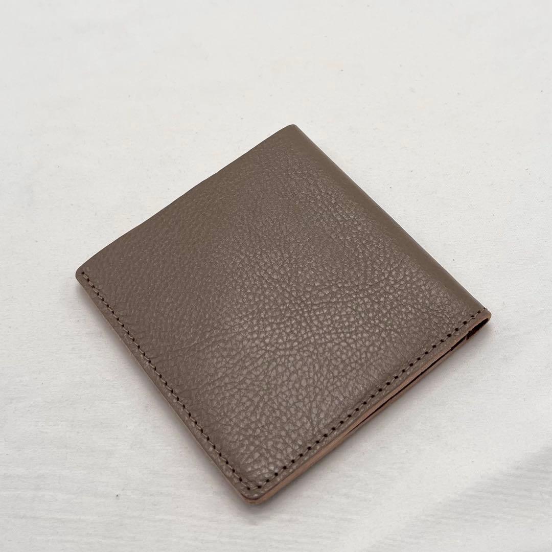 【新品未使用】イルビゾンテ ニつ折り財布 ☆☆トルトラ（グレーベージュ）☆☆