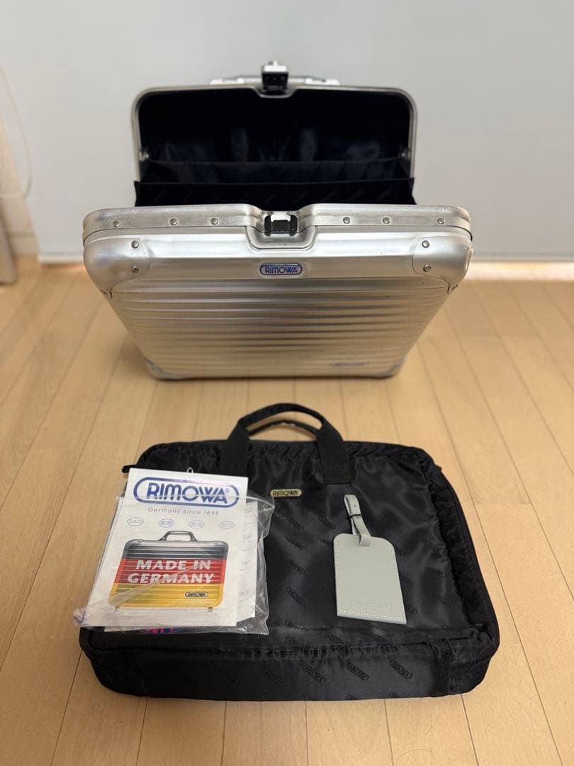 RIMOWA リモワ トパーズ ビジネストロリー 2輪 928.40 機内持込可