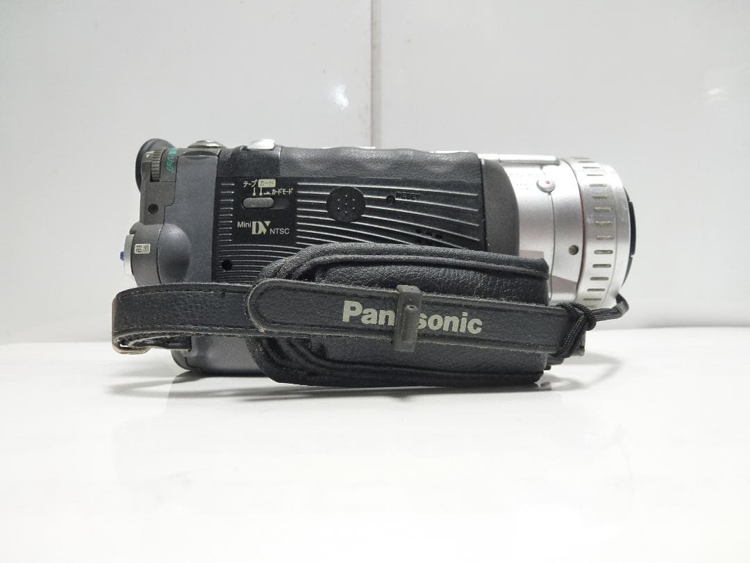 大人気　動作品　Mini DV　パナソニックビデオカメラ　NV-GS100