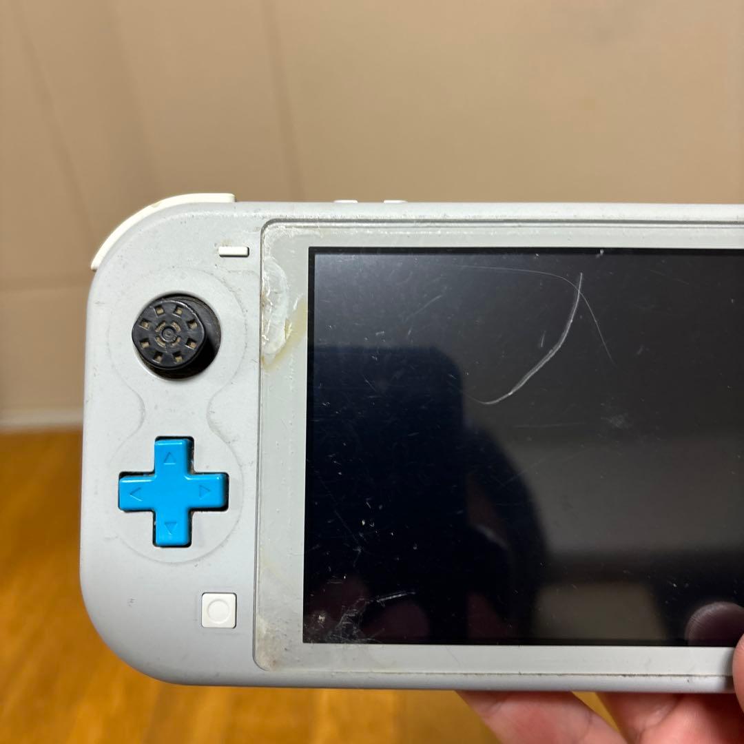 ニンテンドースイッチライト　ジャンク品