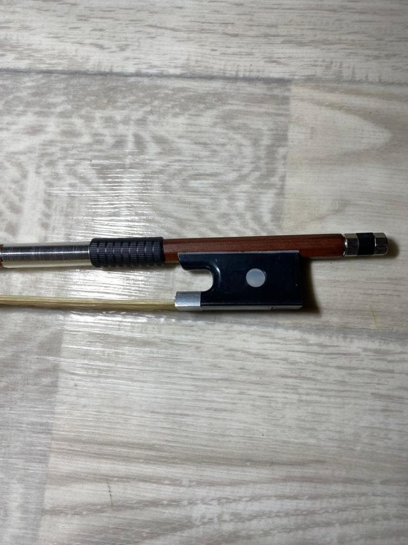 【弦新品】新品弓 スズキ No.300 3/4 1978年製 アウトフィット