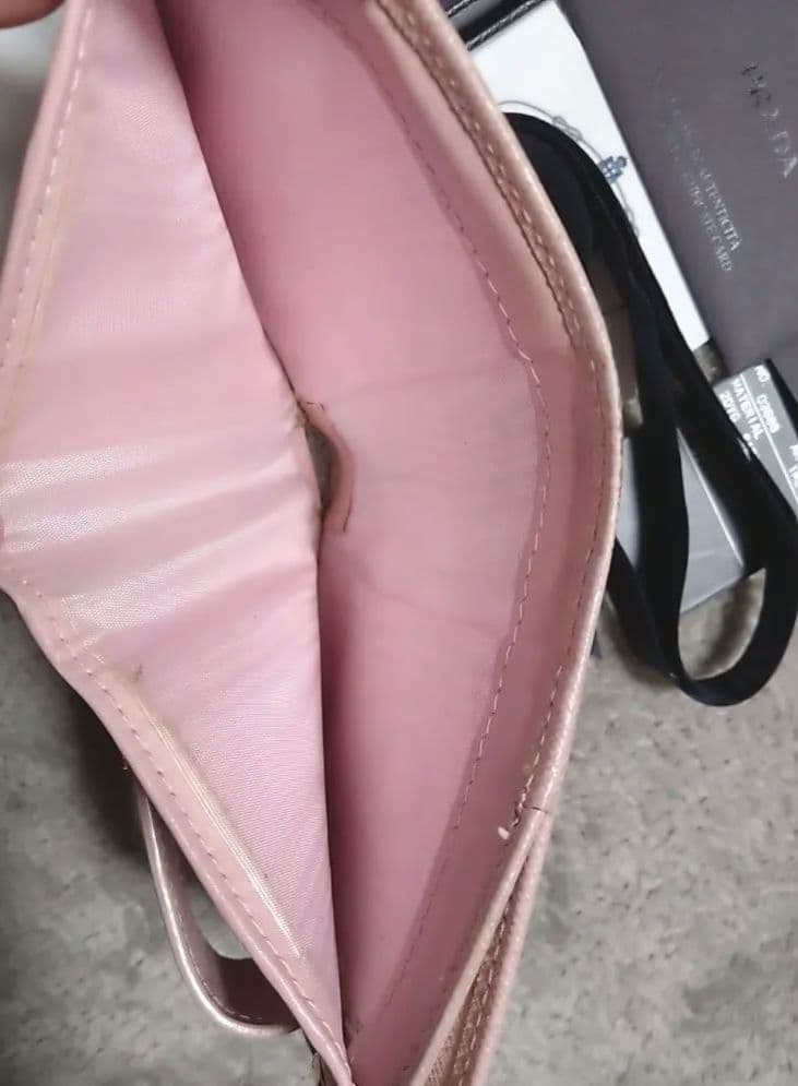 PRADA サフィアーノタブ 二つ折り財布 ピンク