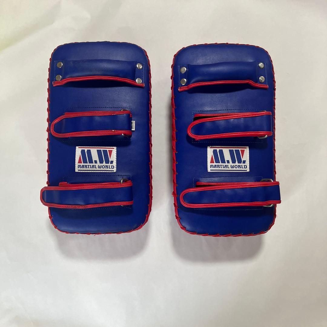マーシャルワールドジャパン KM-40キックミットスタンダード　青