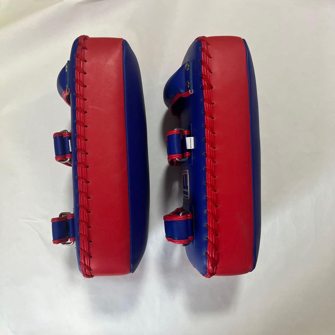 マーシャルワールドジャパン KM-40キックミットスタンダード　青