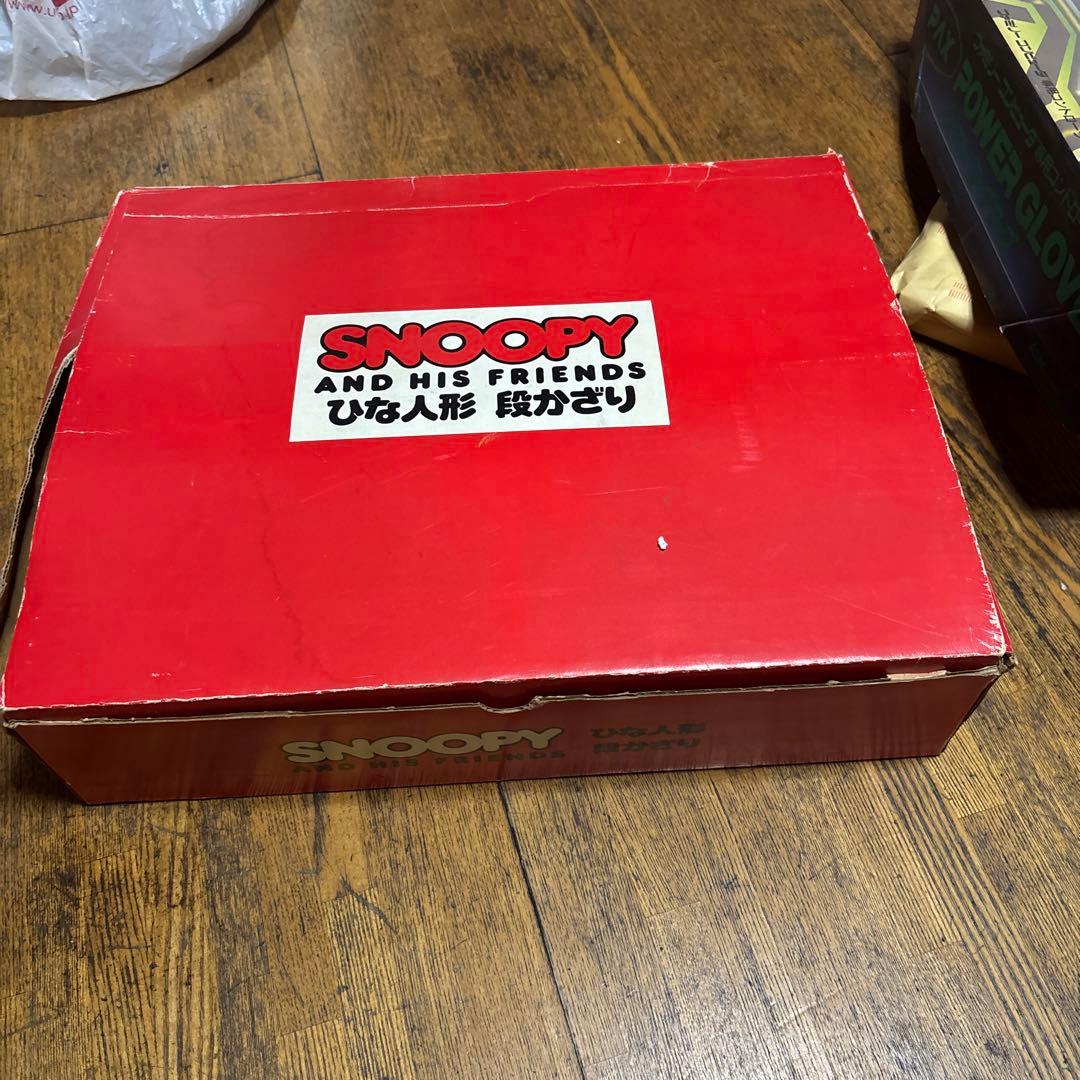 Snoopy フィギュアセット 12体　ひな人形段飾り