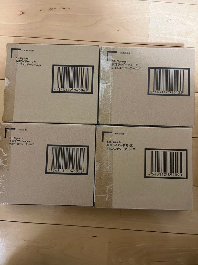 フィギュアーツ　仮面ライダー鎧武セット