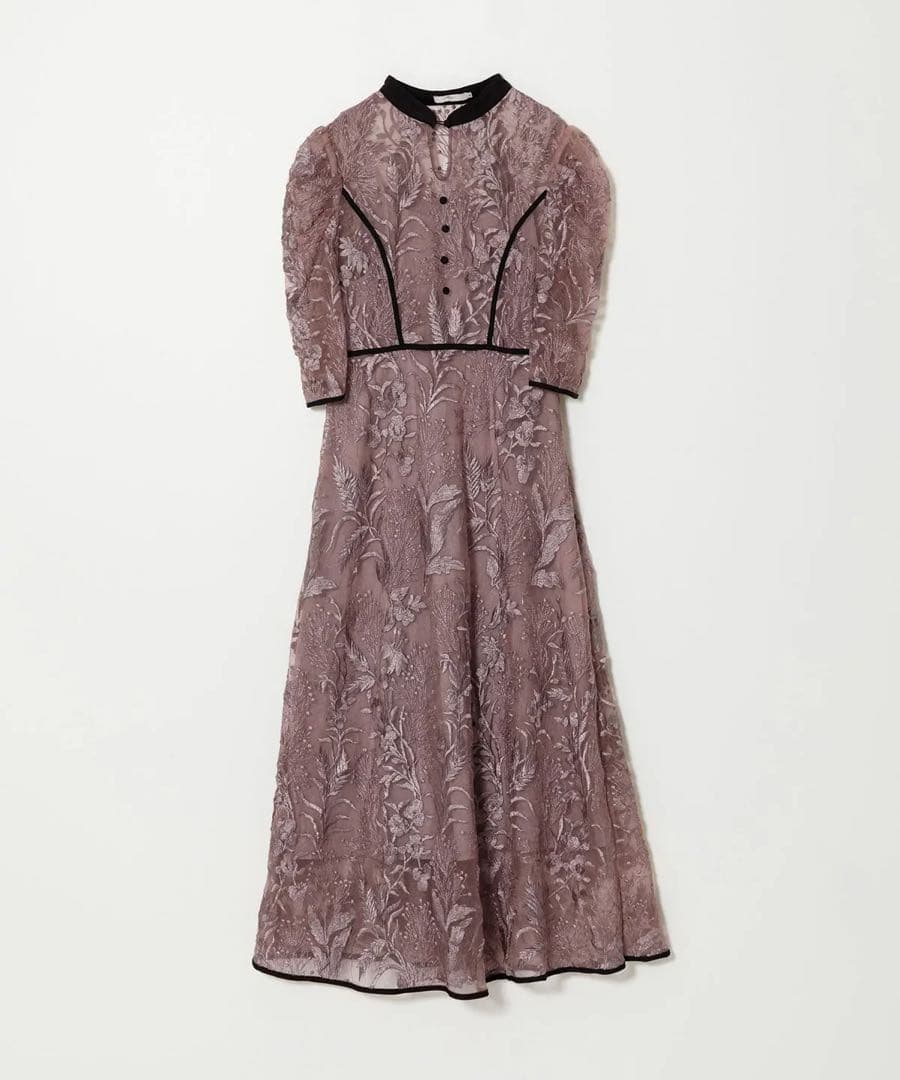 薄紫フラワー刺繍Aラインドレス