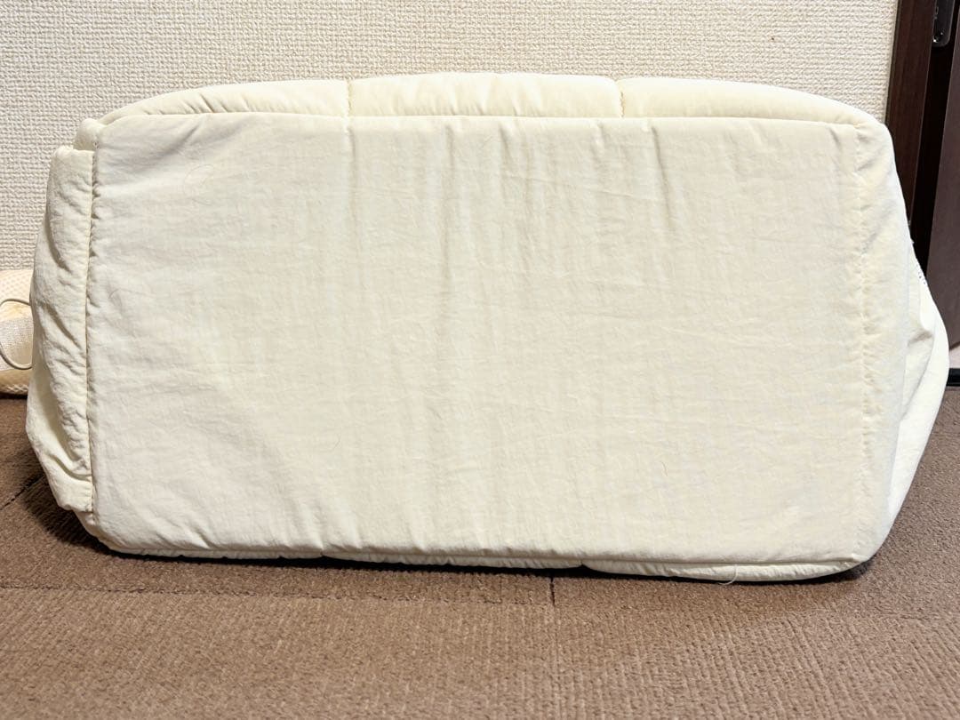 pawdea Air nest one ペット用スリングバッグ　Ivory S