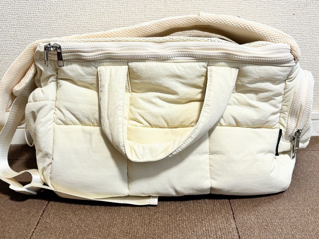 pawdea Air nest one ペット用スリングバッグ　Ivory S