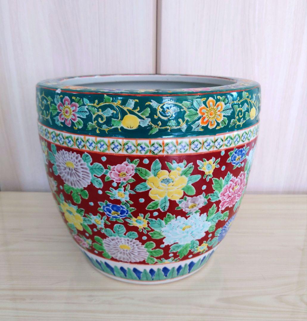 2. 十錦手色絵　火鉢　時代物