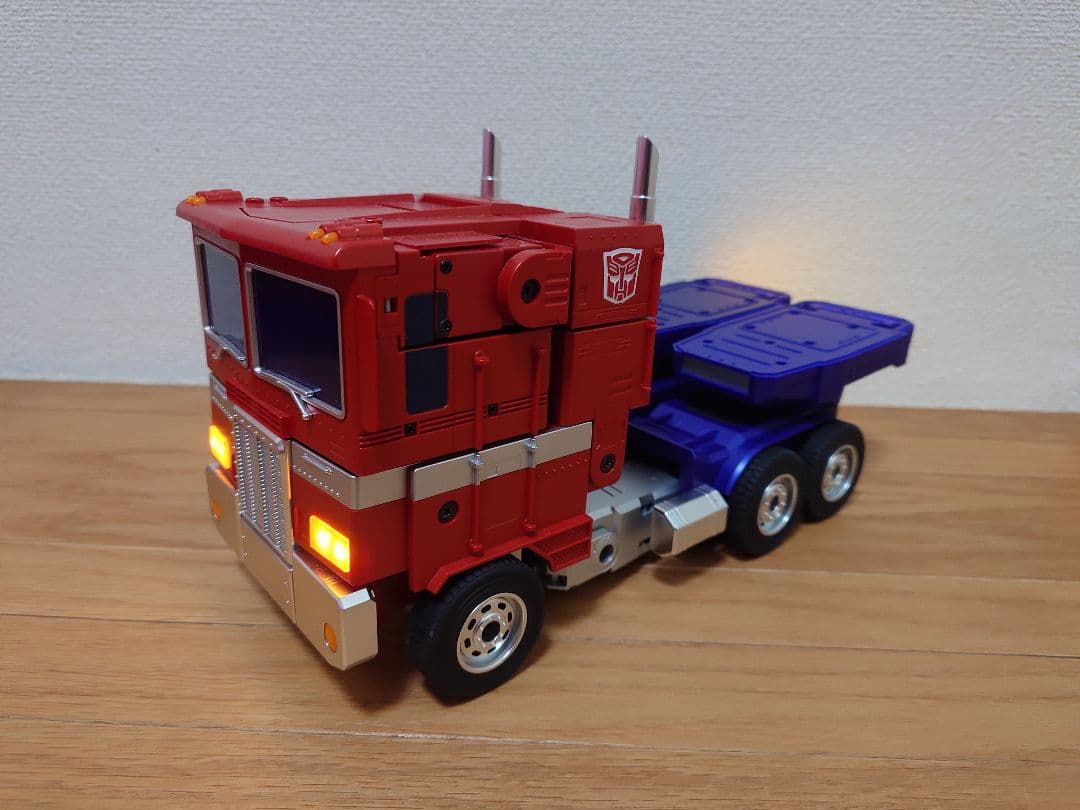 【動作品】robosen エリート オプティマス プライム 完全自動変形ロボット