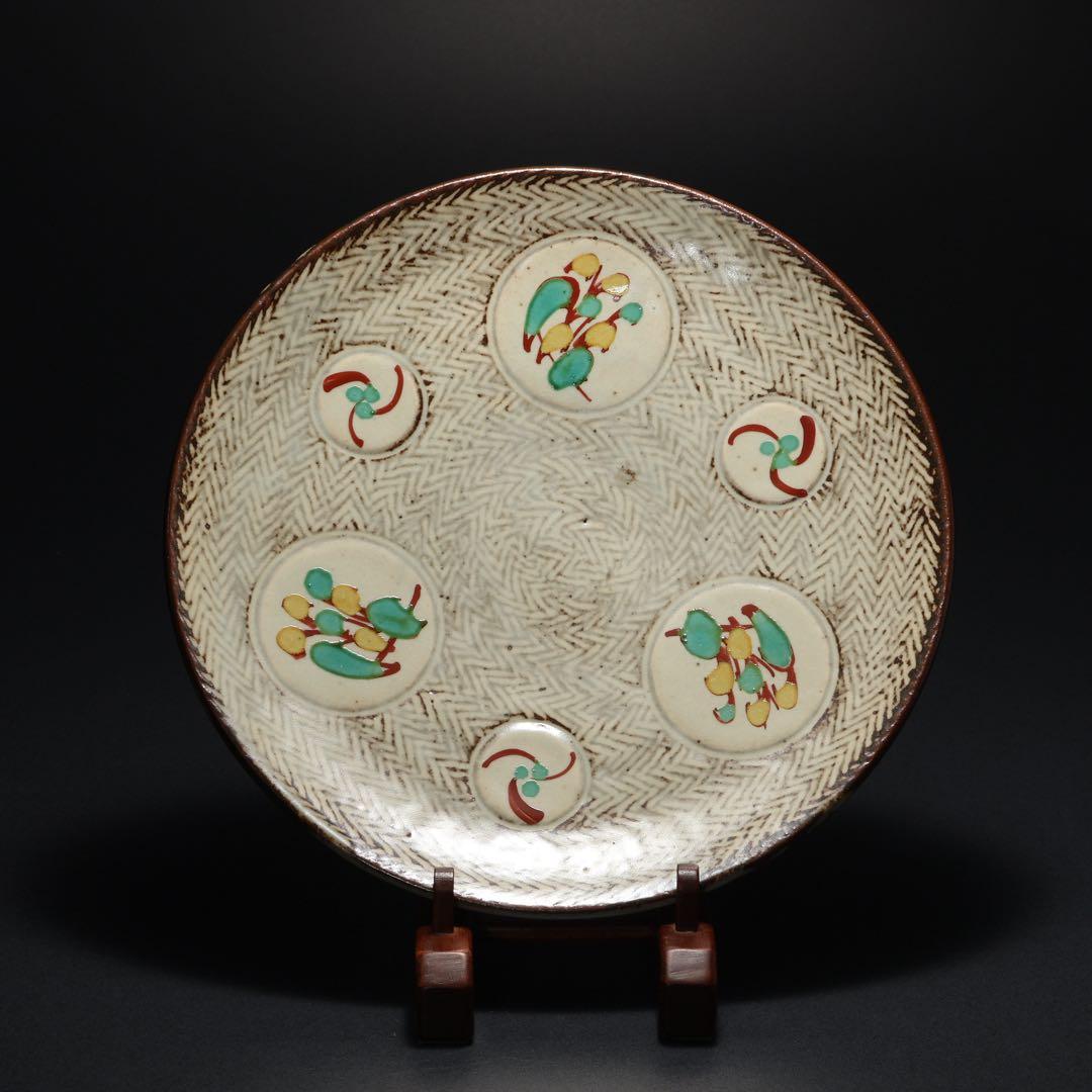 人間国宝　島岡達三　象嵌赤絵草花皿∅24　共箱　縄文象嵌　R1633ラ3