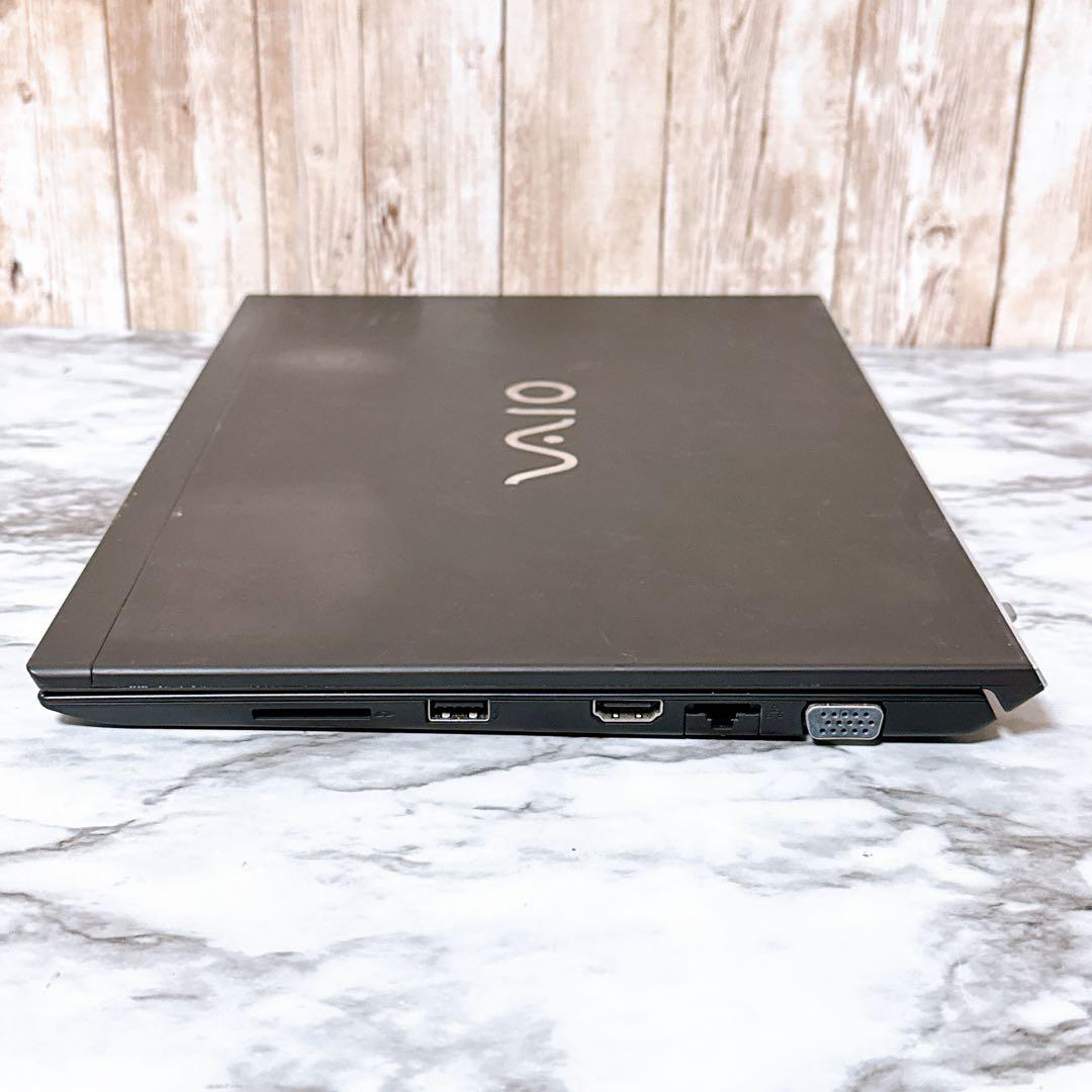 高性能i5＆爆速SSD/メモリ8GB✨カメラ付き すぐ使える 薄型軽量パソコン