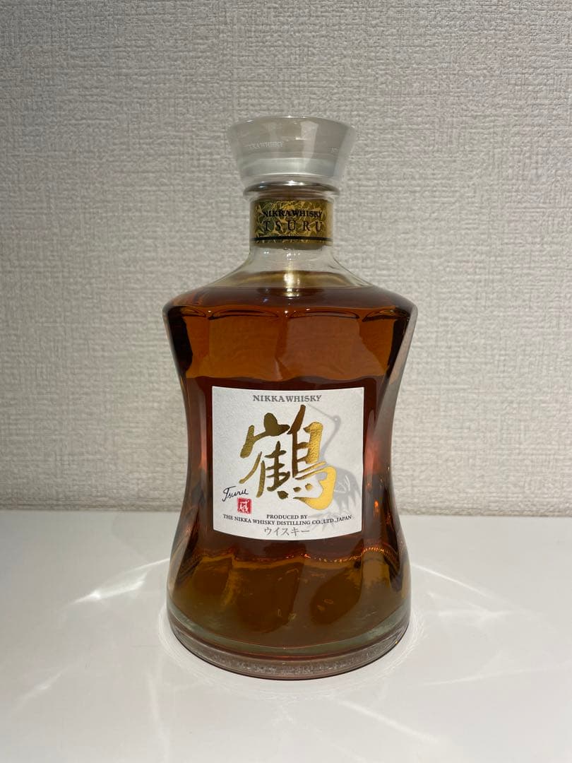 【激レア】ウヰスキー　ニッカウイスキー　鶴　箱付き　未開封