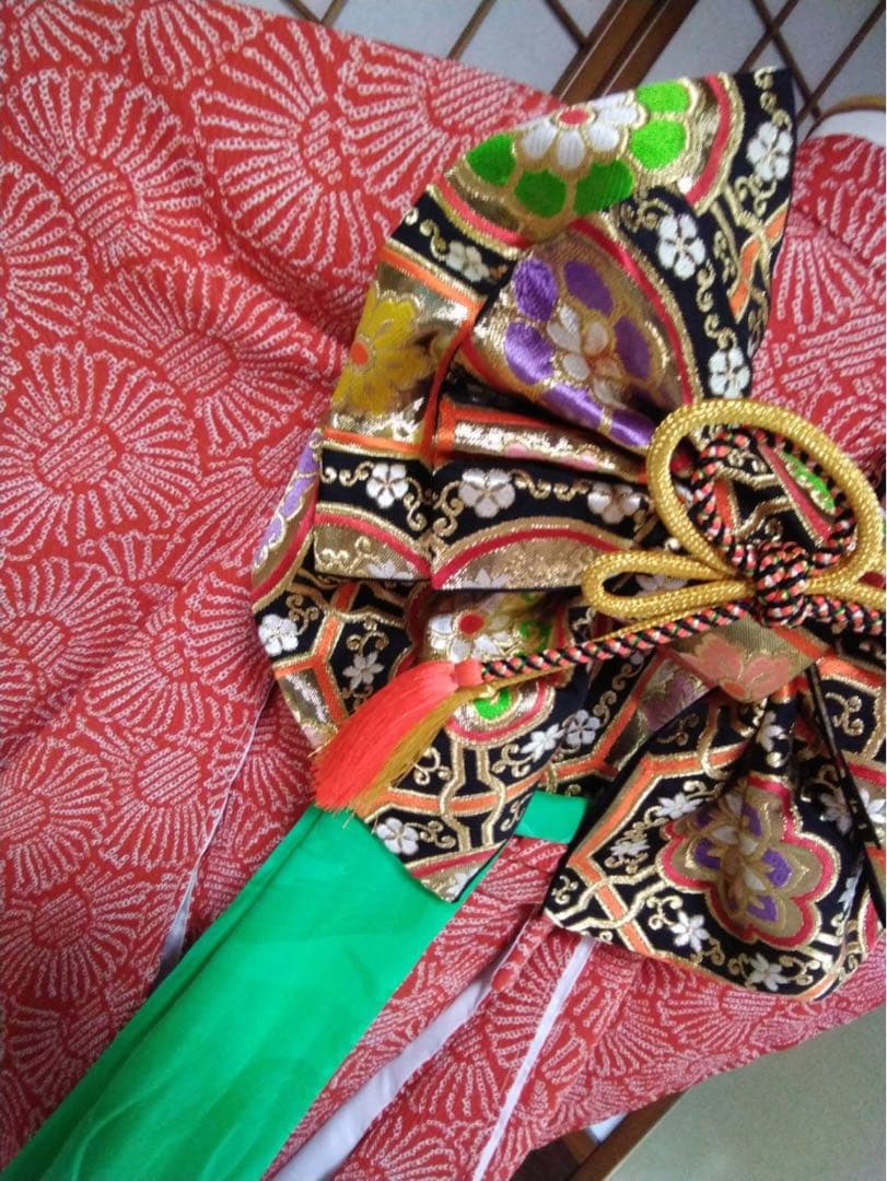 7歳向け・化繊・未使用・絞りのお着物のセット