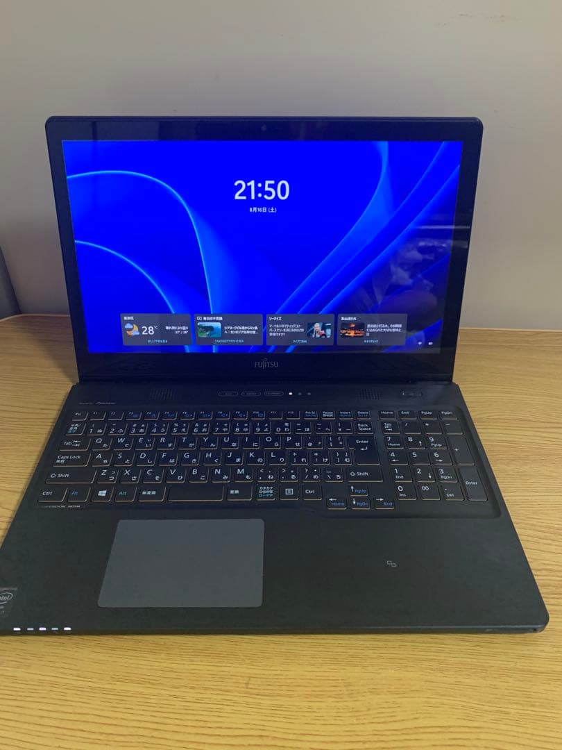 富士通タッチパネルi7/8/新品SSD 240GB 2024 office