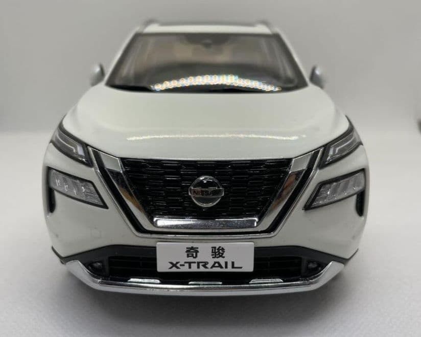 最終値下げ❗ 1/18　日産 T33　 エクストレイル