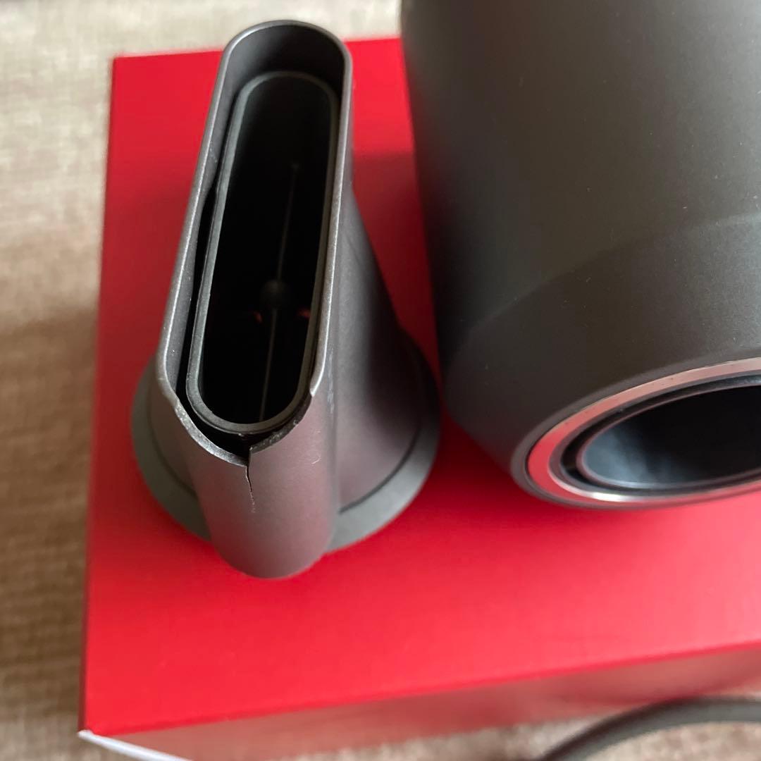 Dyson Supersonic HD-01 ヘアドライヤー グレー/レッド