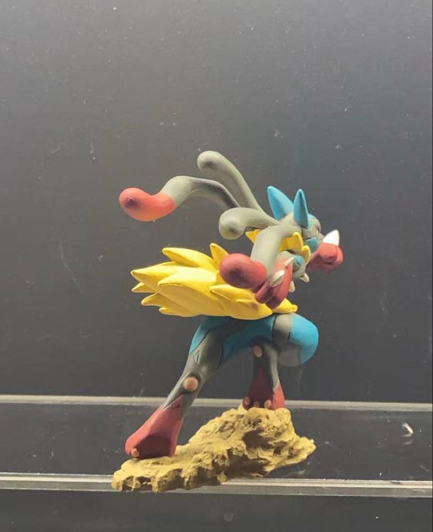 ポケモン　MEGAルカリオ　海洋堂特典　フィギュア　美品　2014