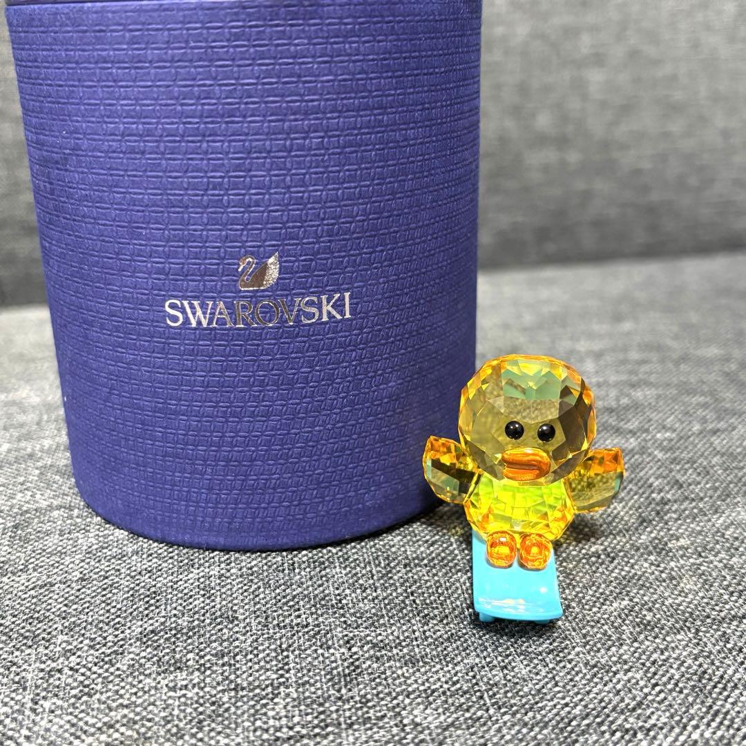 スワロフスキー　ラインフレンズ　サリー　LINE