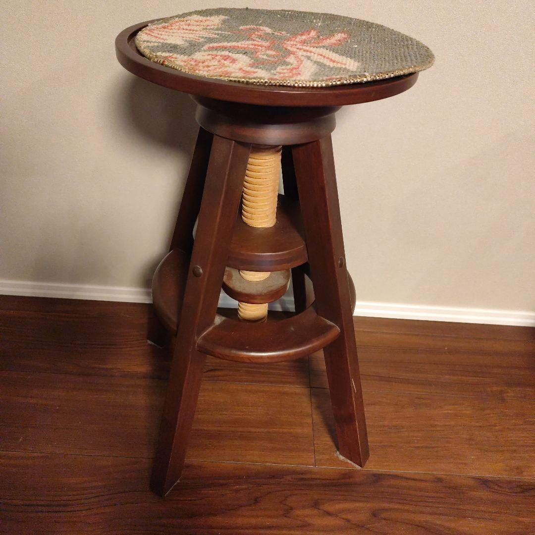 ダークブラウン 回転式スツール　スピンチェア