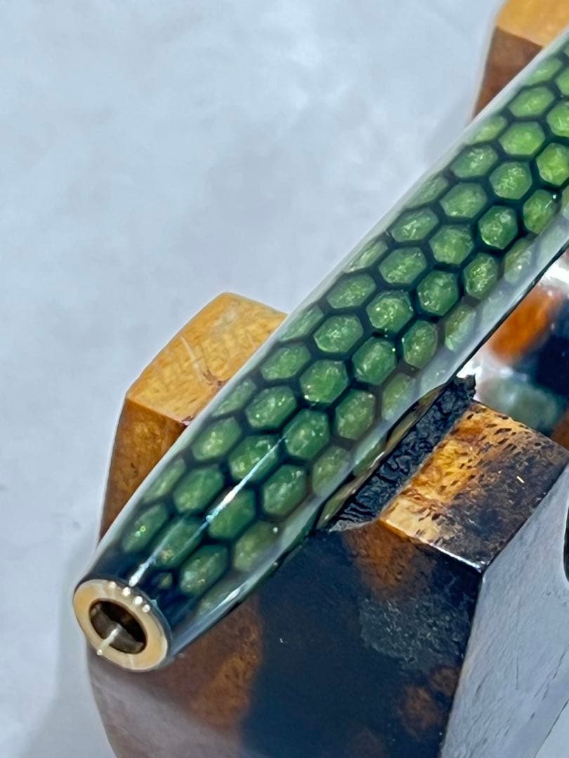 pg5+レジン(ハニカム柄)