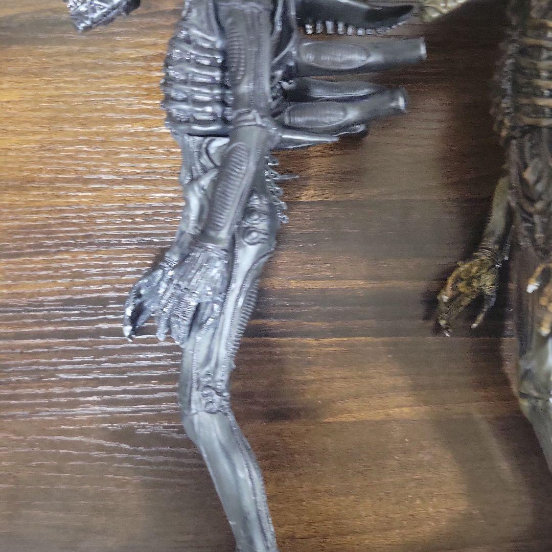 エイリアン ダークイエローVer. エイリアン フィギュア　2体セット