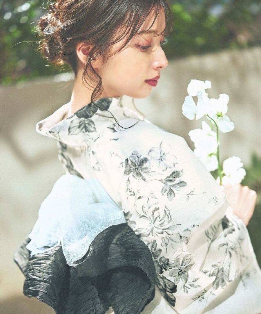 Dita 水彩の十六夜色