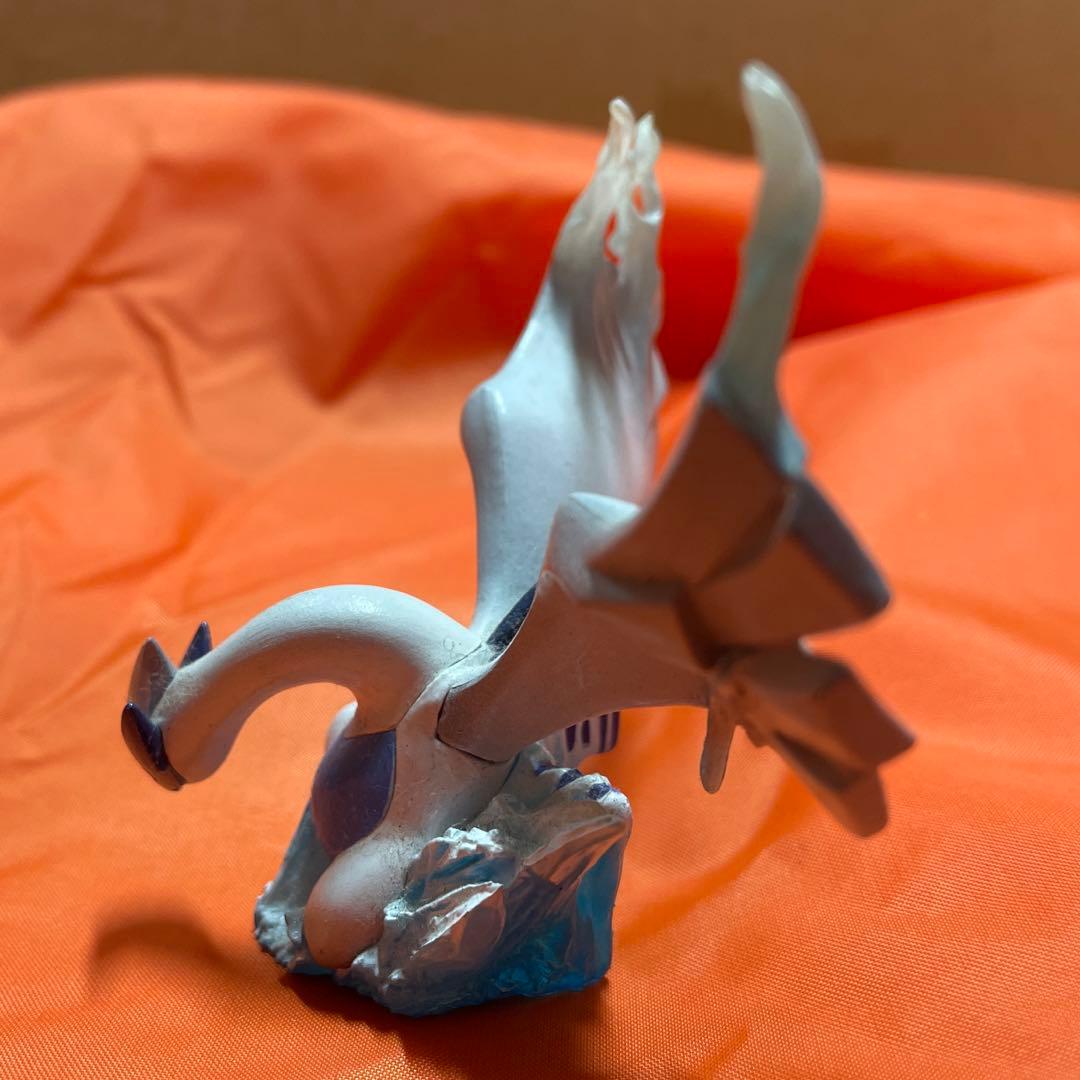 ルギア　フィギュア