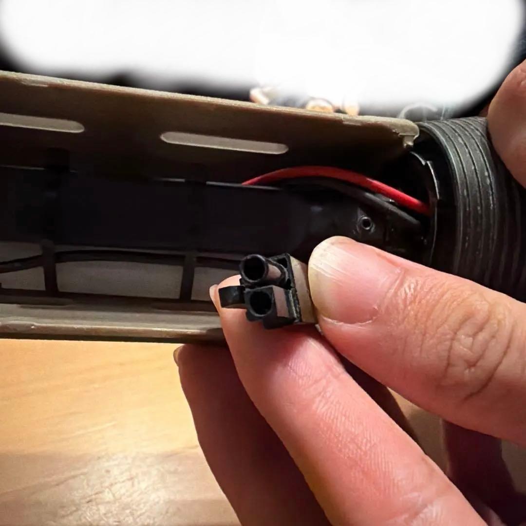 東京マルイM4 MAGPULカスタム電動ガン