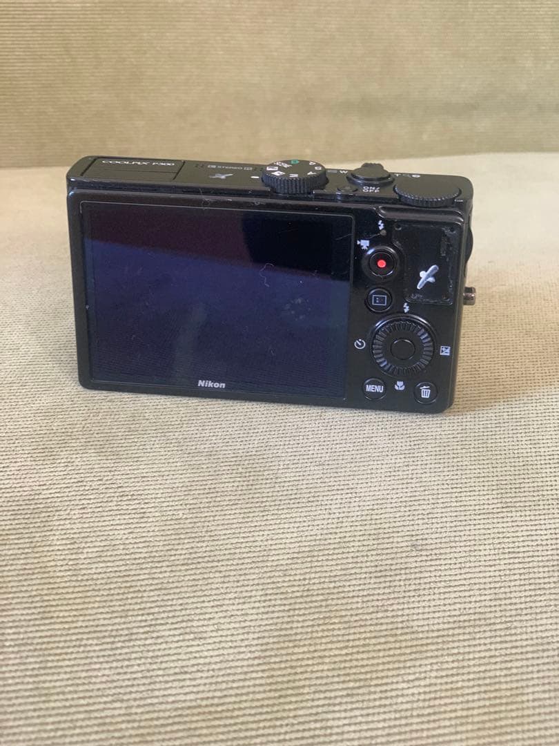 ニコン COOLPIX P300 コンパクトデジタルカメラ//