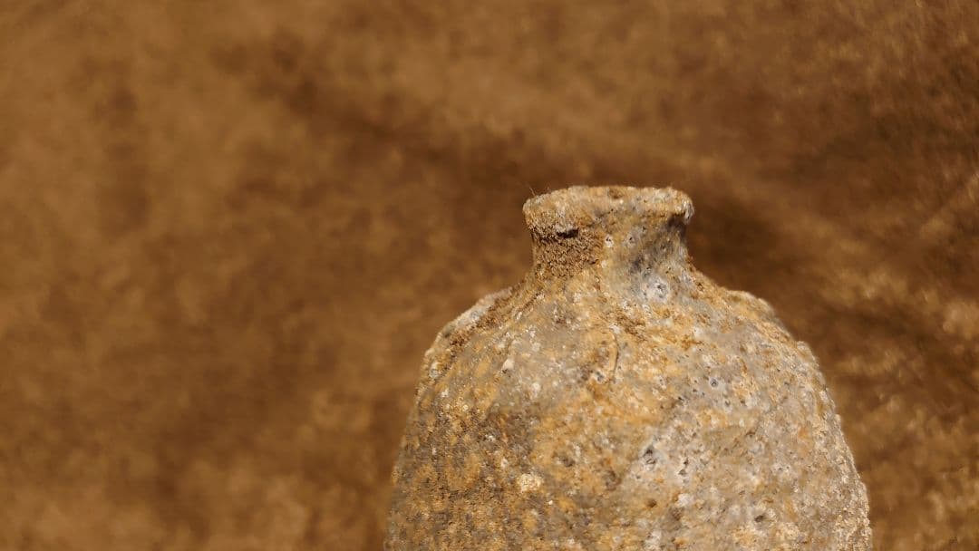 古越前　越前焼　灰釉　窯焼　登窯　花入　徳利　１客