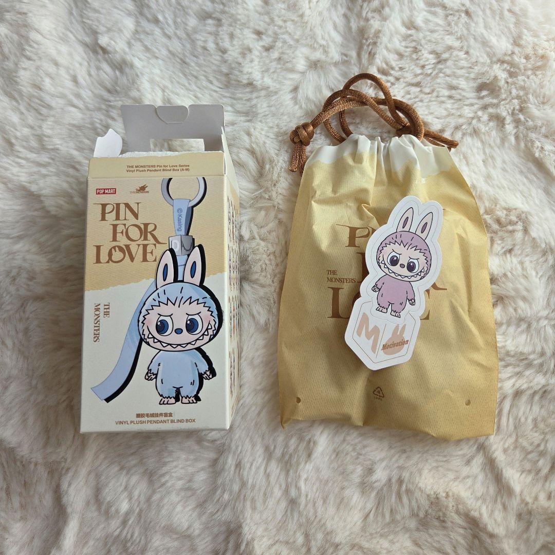 即日発送【M】LABUBU PIN FOR LOVE ぬいぐるみペンダント