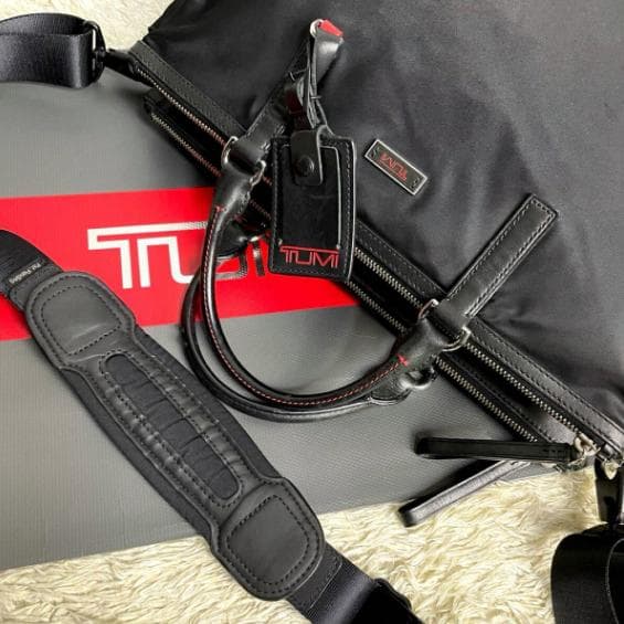 いとう　[極美品] TUMI トゥミ ビジネスバッグ 牛革+ナイロン