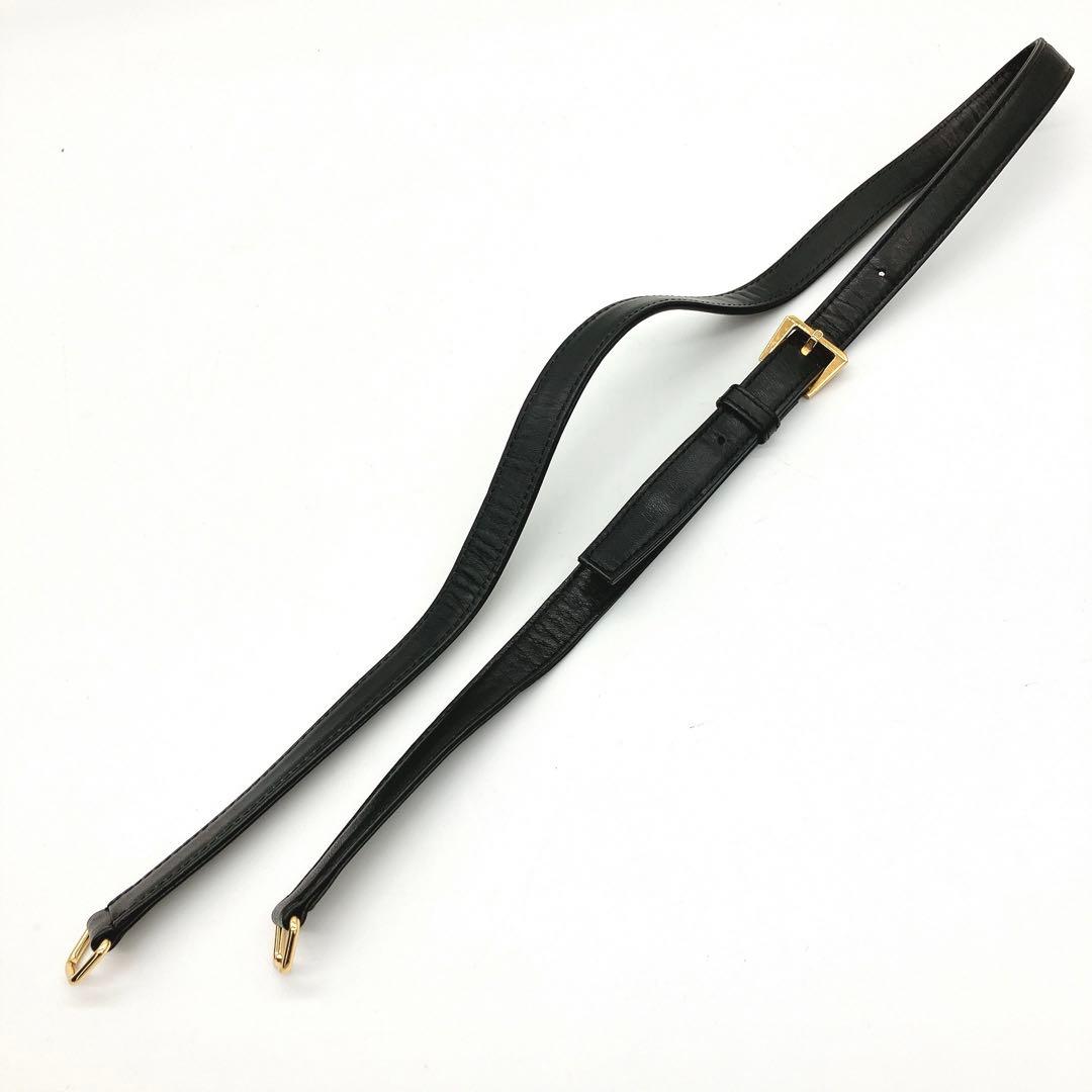 【Valentino Garavani】2wayバッグ　ハンドバッグ　ブラック