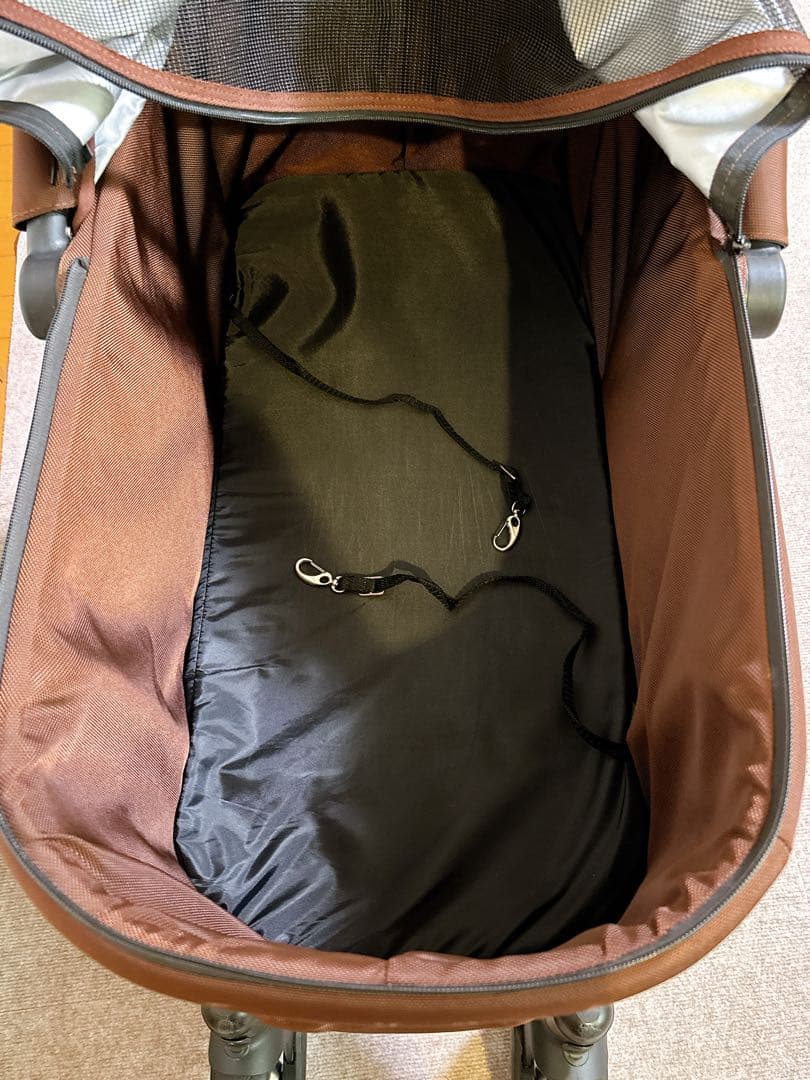 ピッコロカーネ タント 別注 ヴァレリオ アイペット　ペットカート バギー