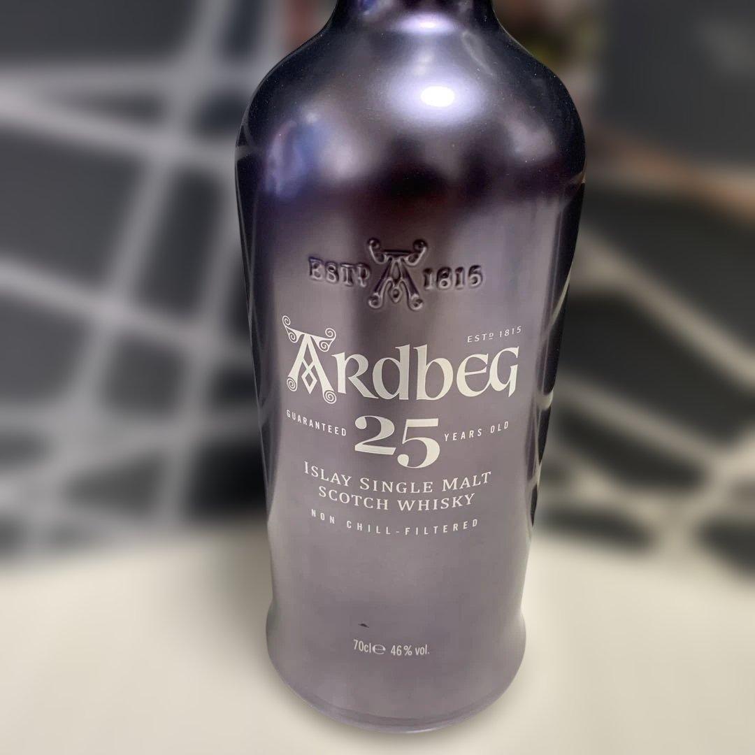 ウイスキー Ardbeg 25 Years Old 700ml