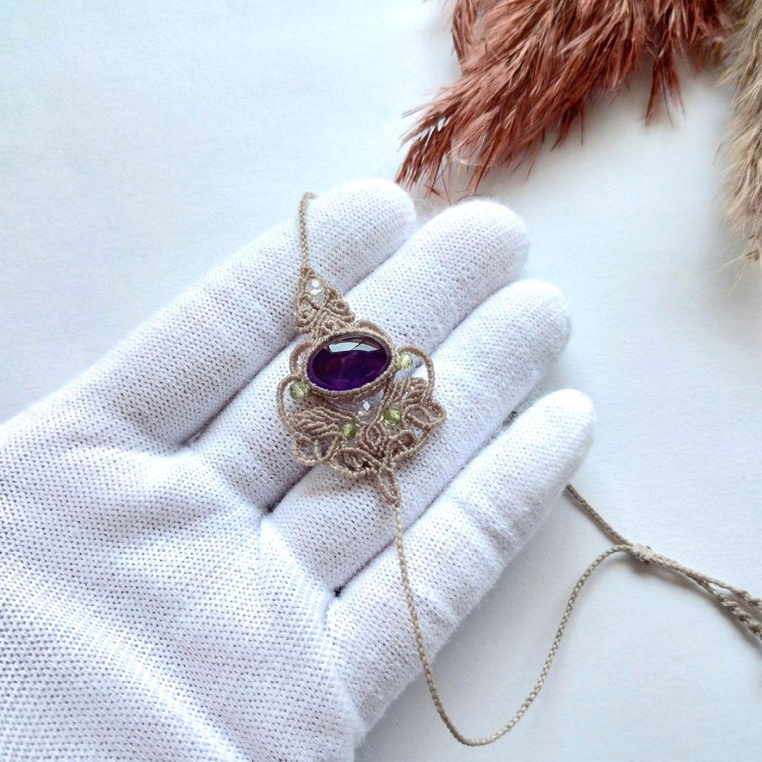 【まつこ】ルチルクォーツ＆アイオライトのマクラメ編みネックレス他