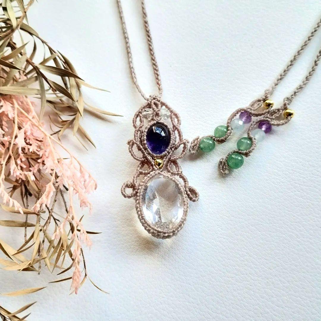 【まつこ】ルチルクォーツ＆アイオライトのマクラメ編みネックレス他