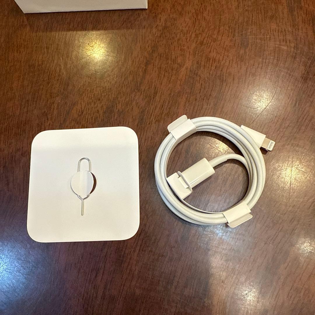 iPhone14 128GBホワイト