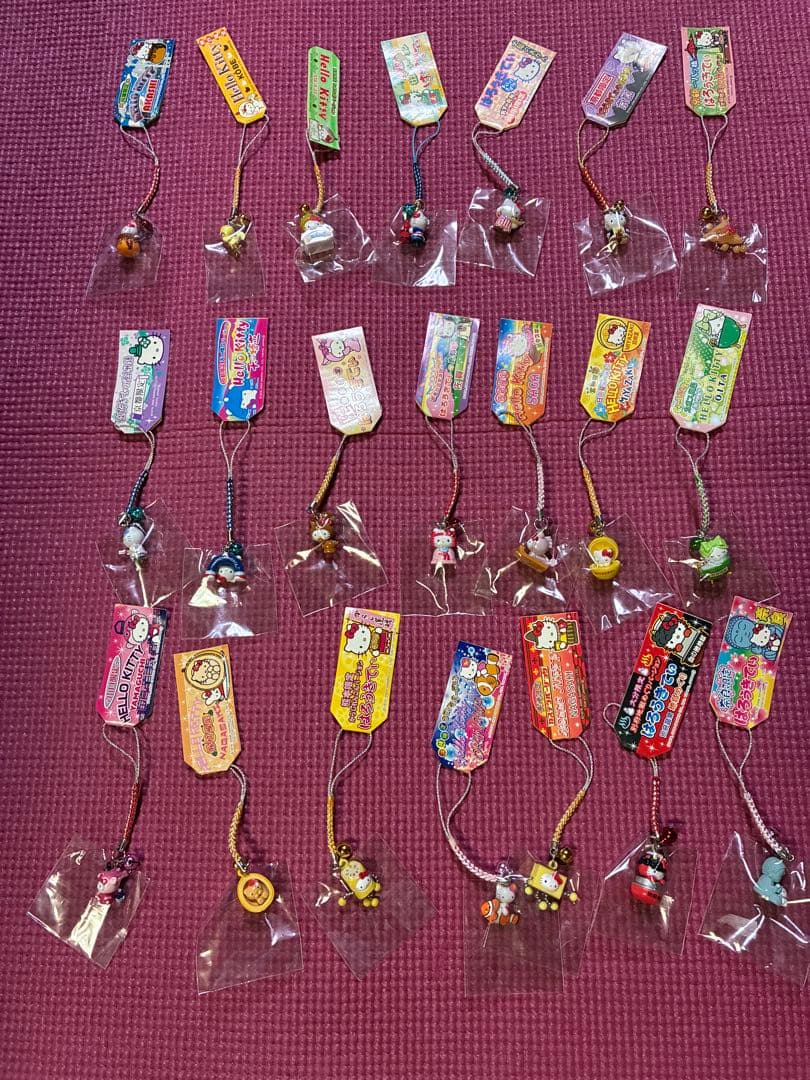 合間公式　ハローキティ ご当地キティ　根付け　約160個　まとめ売り