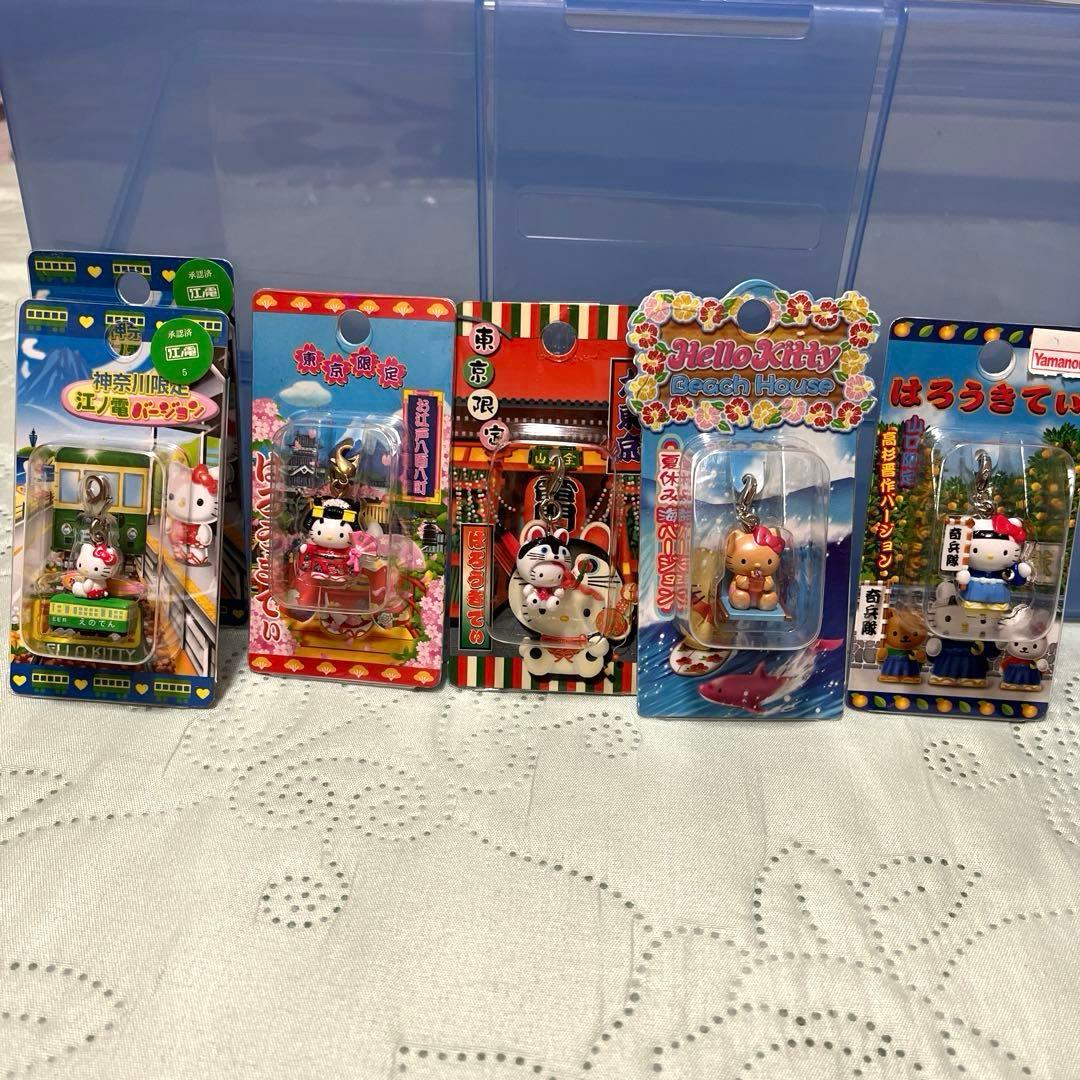 Hello kitty(ハローキティ) 根付け ストラップ他(平成キティ)64個