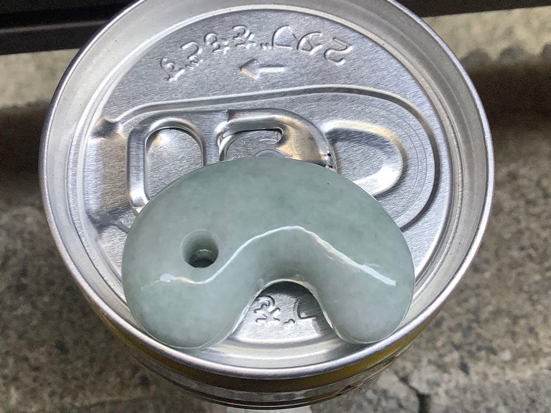 ⭕️ ⭕️神宿る本物の勾玉‼️　吉祥開運　糸魚川翡翠*ジェダイト　外部鑑定鑑別書付‼️