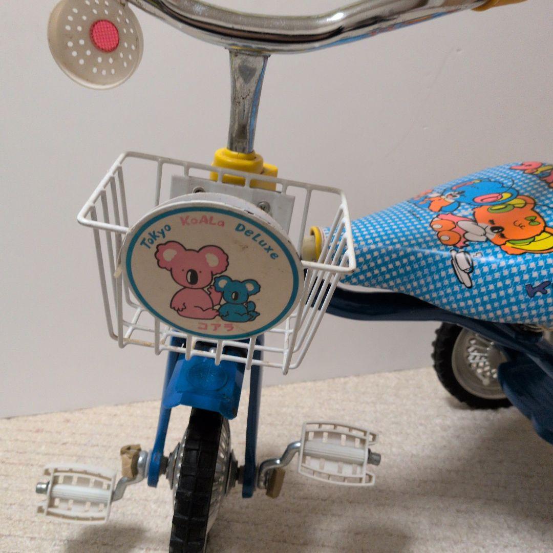 カラフルな三輪車 コアラデザイン