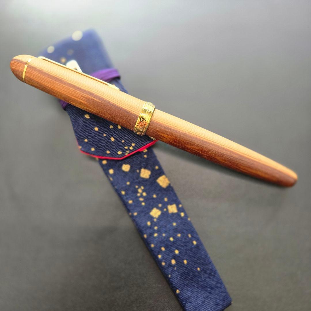 屋久杉万年筆 14K 桐箱付き PTB-50000Y #3776 CENTURY