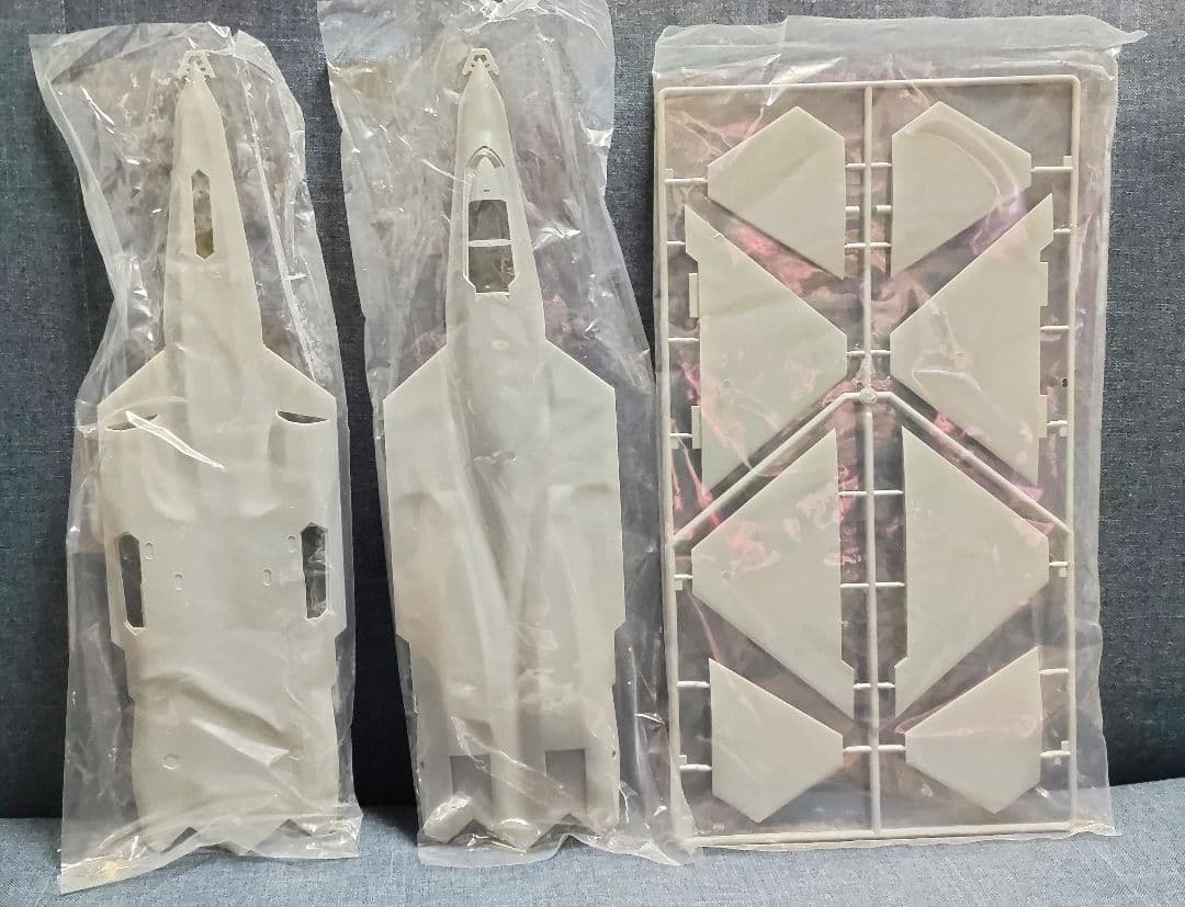 ホビーボス 1/48 YF-23 81722 プラモデル