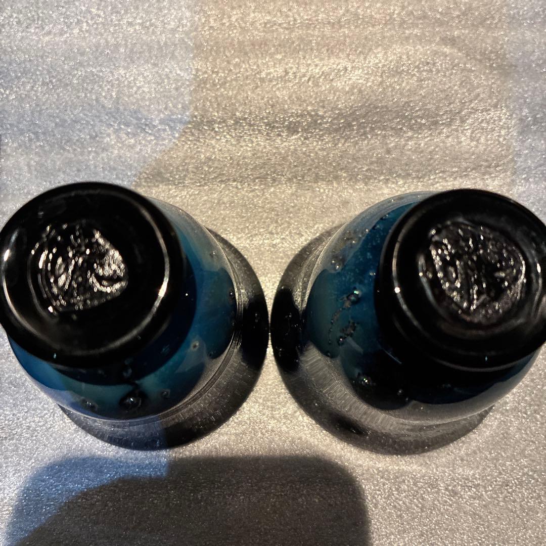 琉球ガラス、冷酒用とっくりとおちょこ。