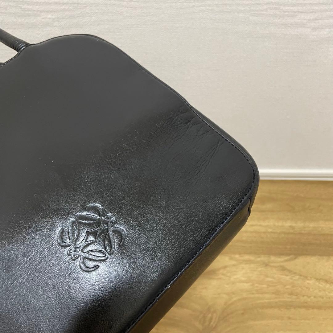 《美品》LOEWE（ロエベ）ナッパレザー ハンドバッグ ブラック 黒