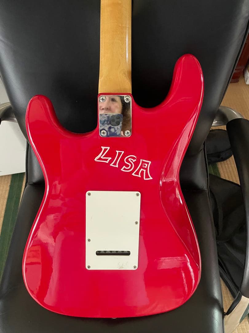 エレキギター 赤